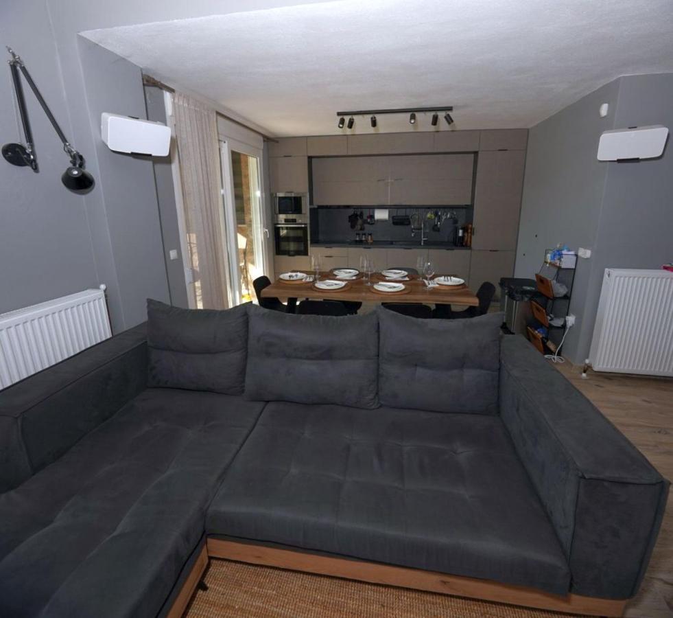 Villa Eli - Luxury Nature Getaway - Strategically Located For Beach Exploration - Onsite Power For Electric Vehicle Fourka Esterno foto