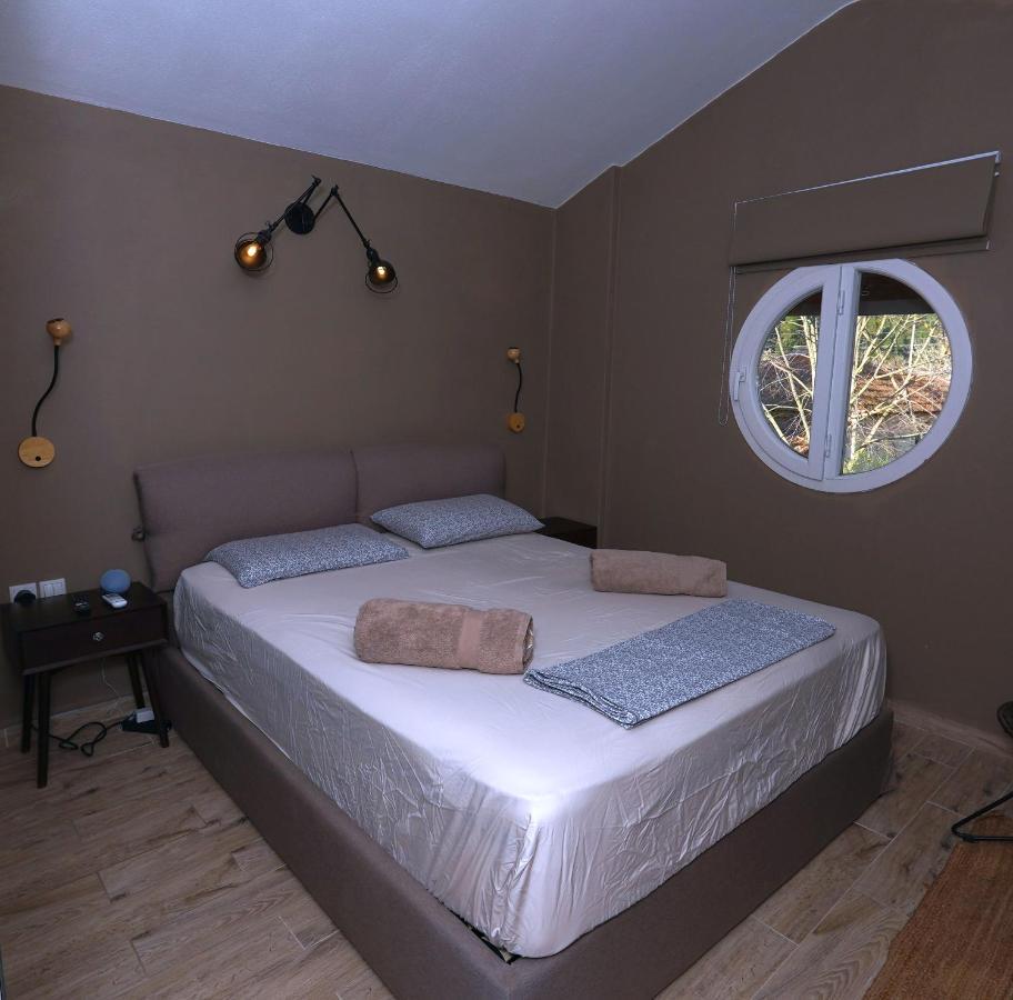 Villa Eli - Luxury Nature Getaway - Strategically Located For Beach Exploration - Onsite Power For Electric Vehicle Fourka Esterno foto