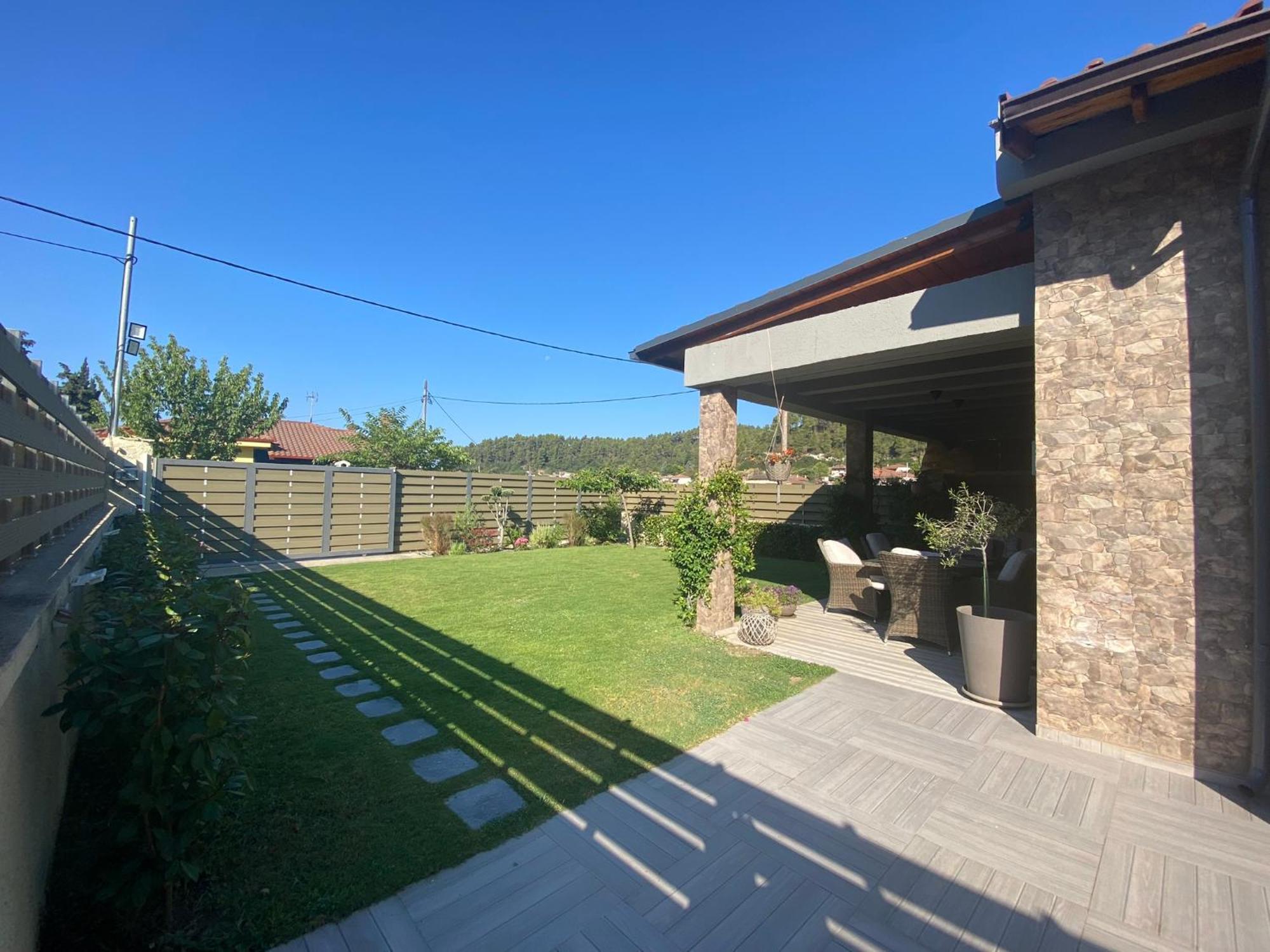 Villa Eli - Luxury Nature Getaway - Strategically Located For Beach Exploration - Onsite Power For Electric Vehicle Fourka Esterno foto