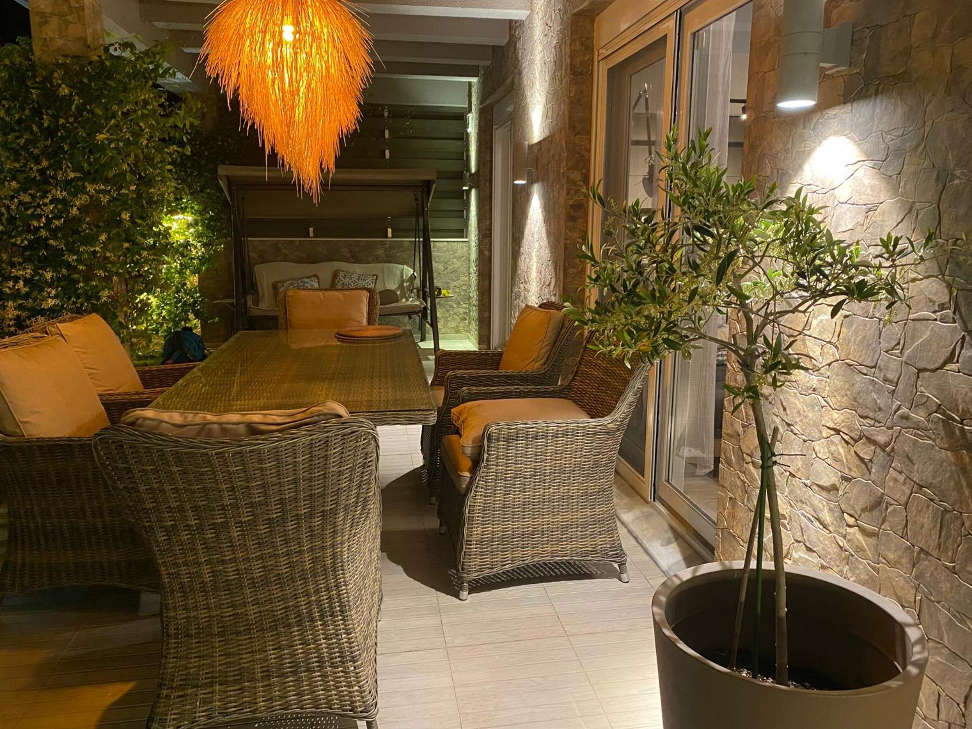 Villa Eli - Luxury Nature Getaway - Strategically Located For Beach Exploration - Onsite Power For Electric Vehicle Fourka Esterno foto
